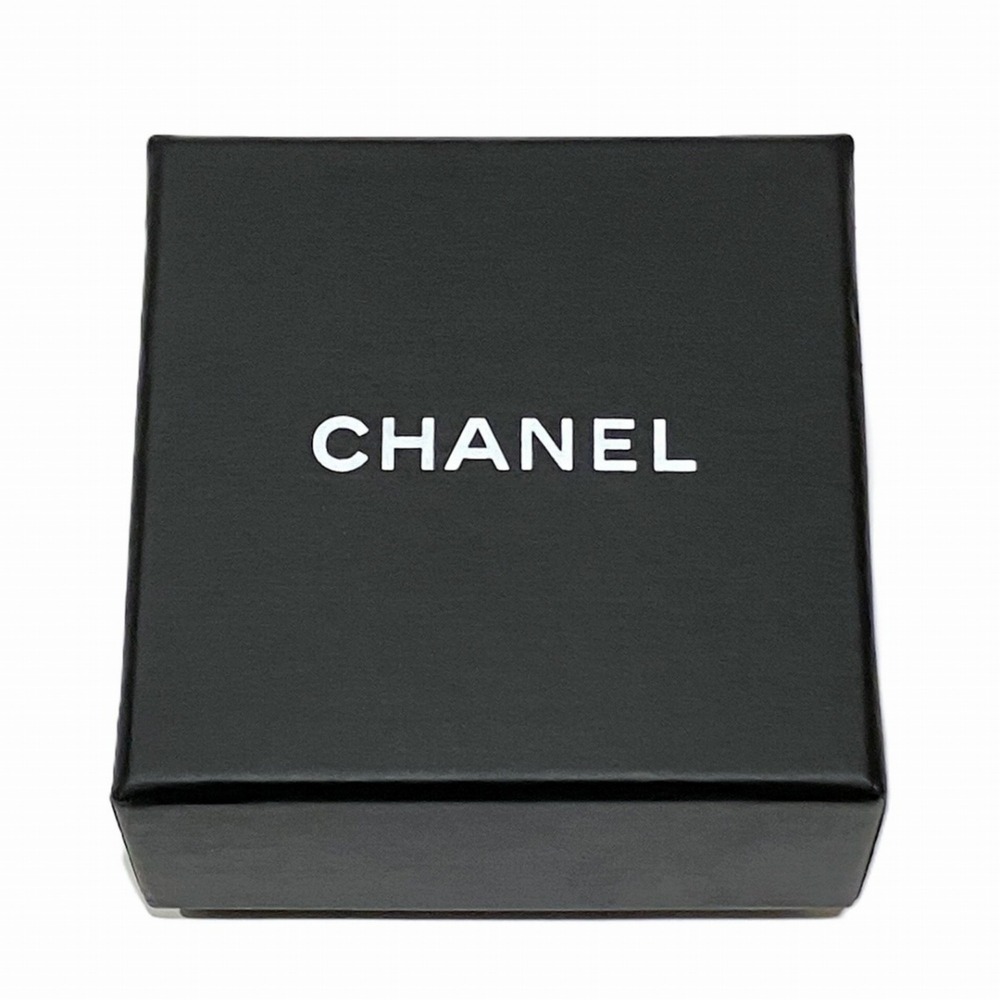 CHANEL Authentic Logo Earrings - Picture 6 of 10